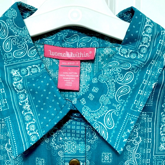 *Woman Within Teal Patchwork Bandana Pattern Long-Sleeve Button Down Top NWOT - Picture 4 of 8